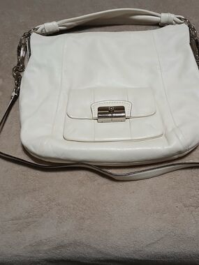 Coach Kristain White Leather Shoulder/hand Bag with Light Blue Interior